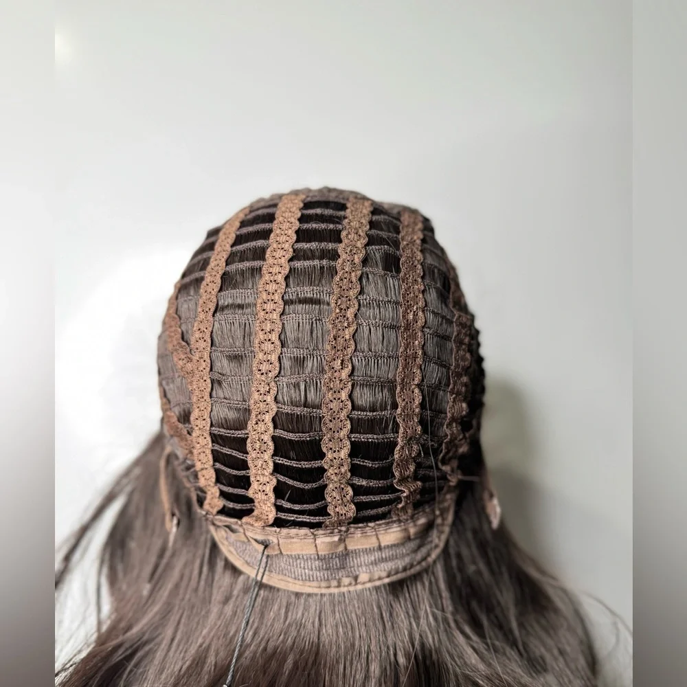 14” Dark Brown Wavy Synthetic Wig with Bangs – Natural Look, Classic Cap